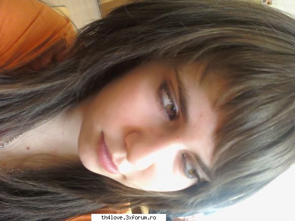 am mai gasit o poza :hi:  :hi: am aterizat si eop pe aici.